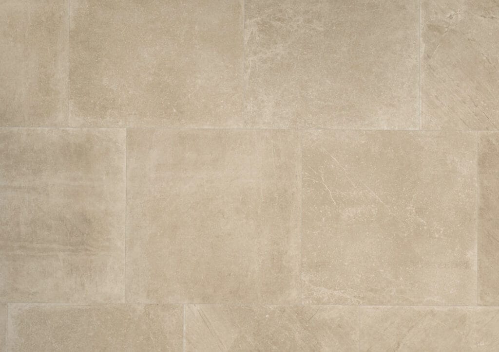 Stormy Cream rett. 80x80