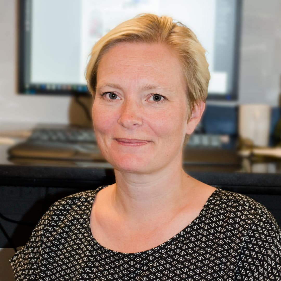 Søs Diana Hovgaard Jensen, grafiker hos Næstved Flisecenter
