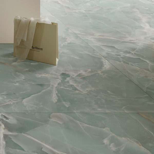 alabastri_grøn_smooth_60x120_miljo1