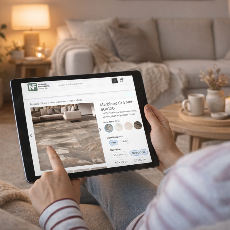 Tablet med en vareside, hvor man kan bestille en fliseprøve