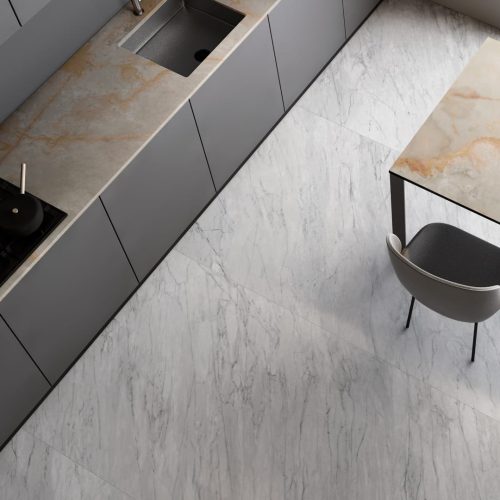 marmoker_carrara_mat_120x278_miljo
